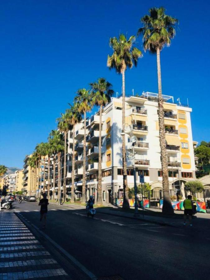 The Place Piazza Lauro Sorrento Exterior photo